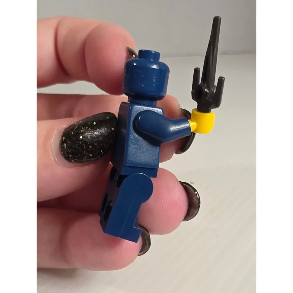 Lego Minifigure Small Dark Blue‎ Fair Quat Alien Conquest alc011